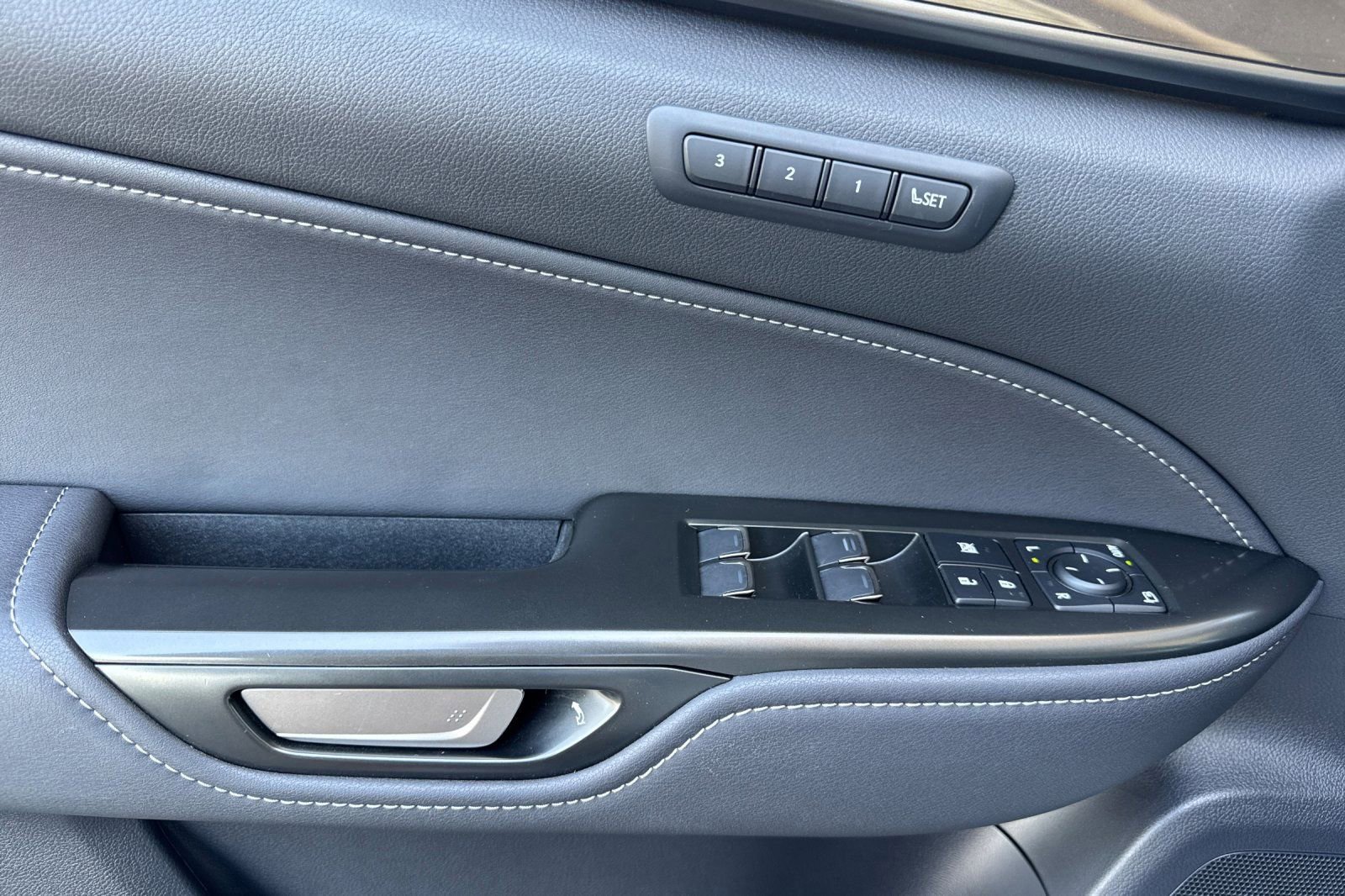 2024 Lexus NX Hybrid 350h - Photo 12