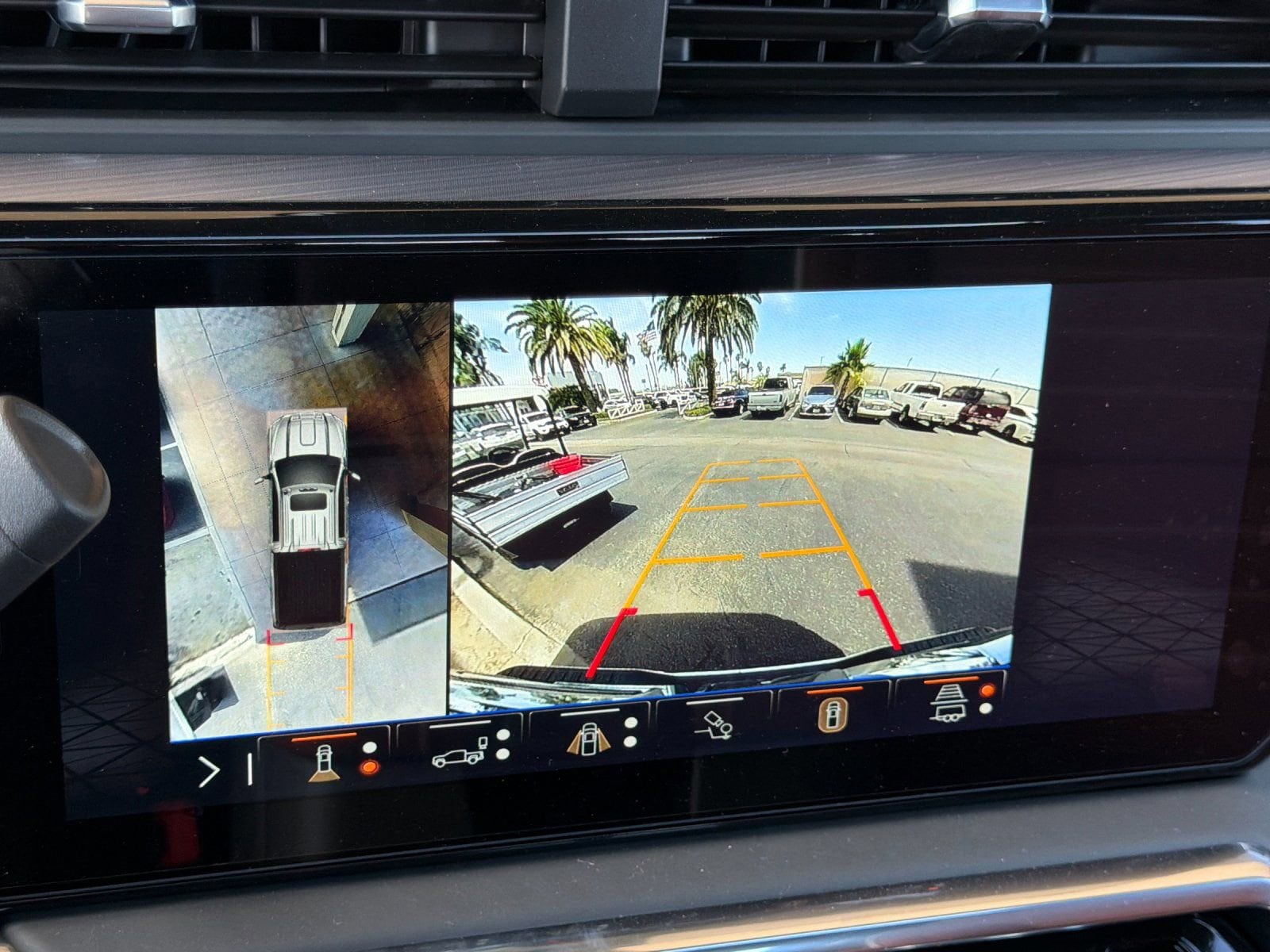 2026 GMC Sierra 2500HD Denali Ultimate - Photo 17