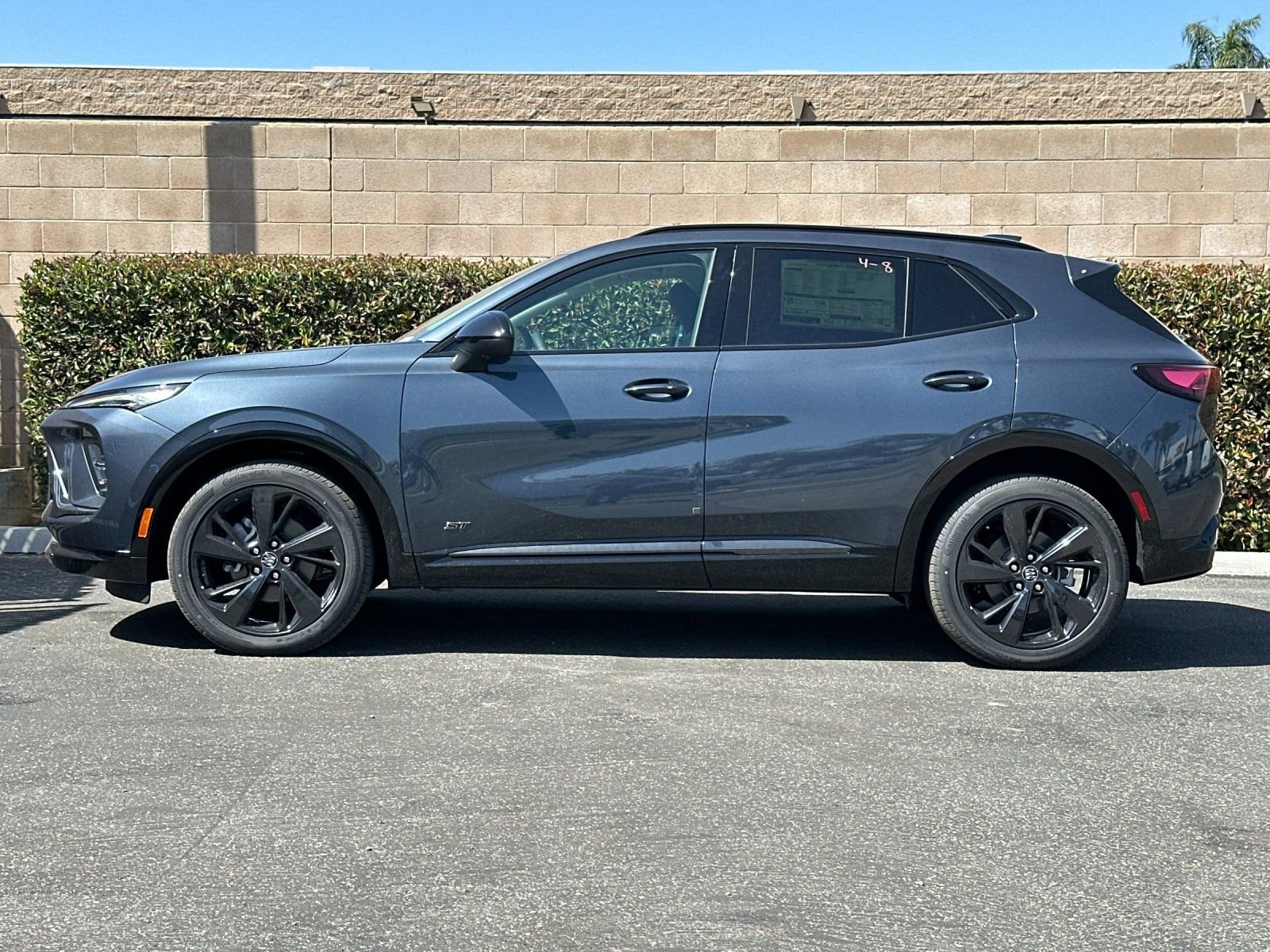 2026 Buick Envision Sport Touring photo 5