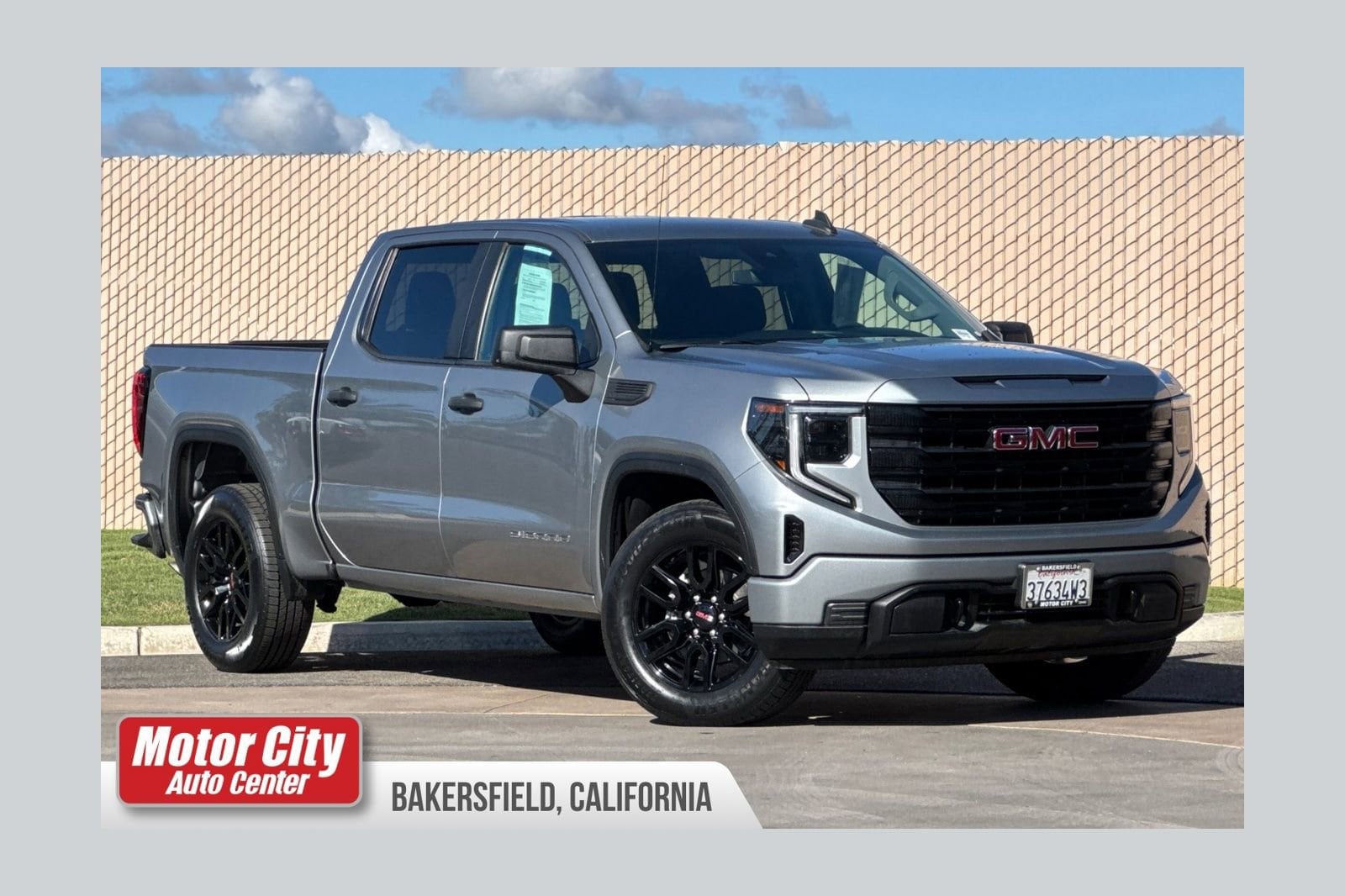 2023 GMC Sierra 2WD Crew Cab Short Box Pro's photo