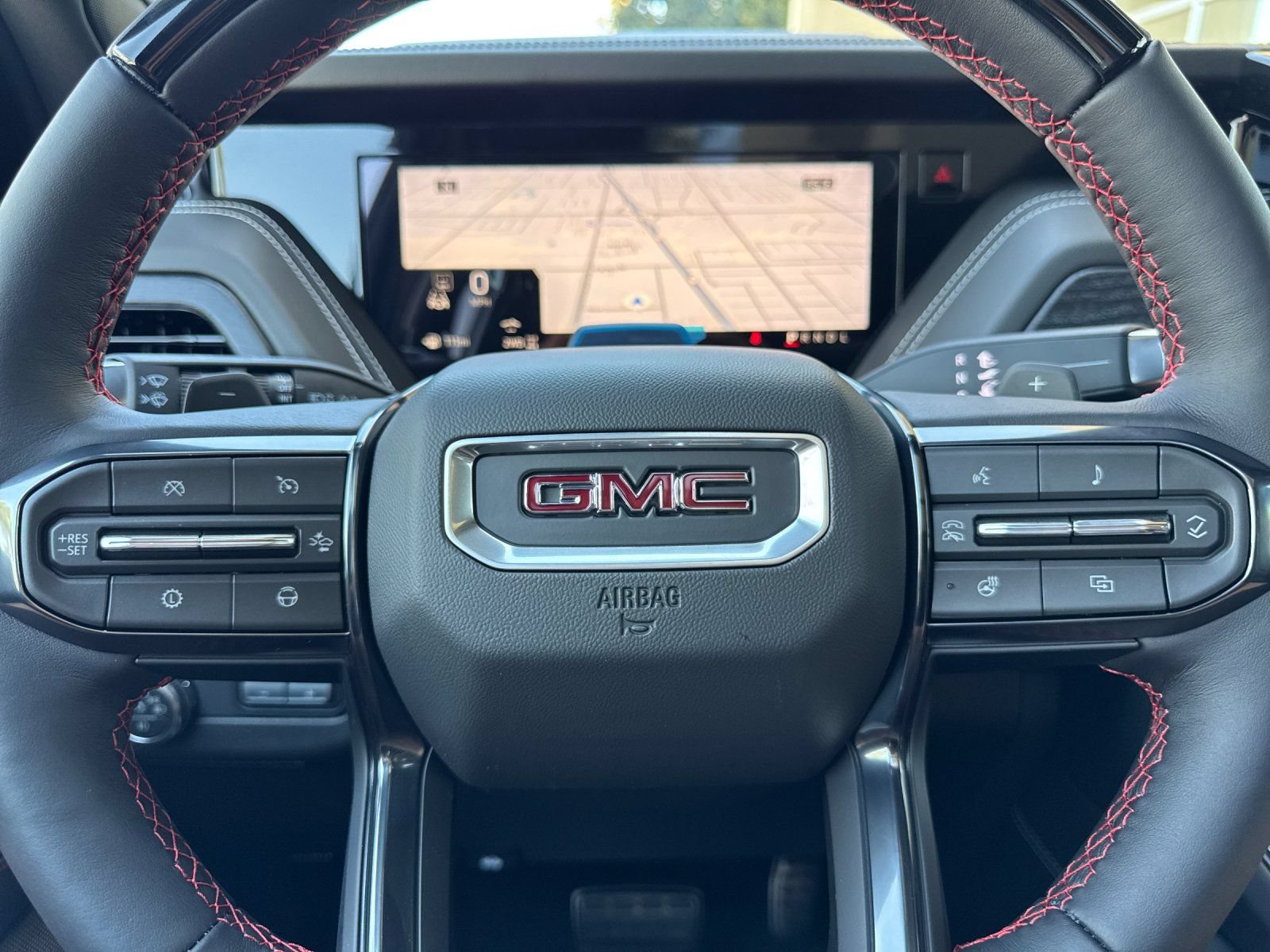 2026 GMC Yukon XL AT4 Ultimate - Photo 23