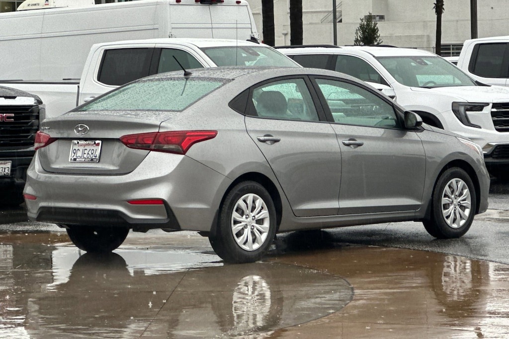 Used 2022 Hyundai Accent SE Sedan