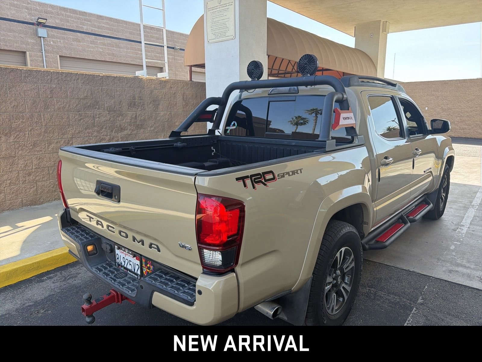 2019 Toyota Tacoma 2WD SR5 photo 4