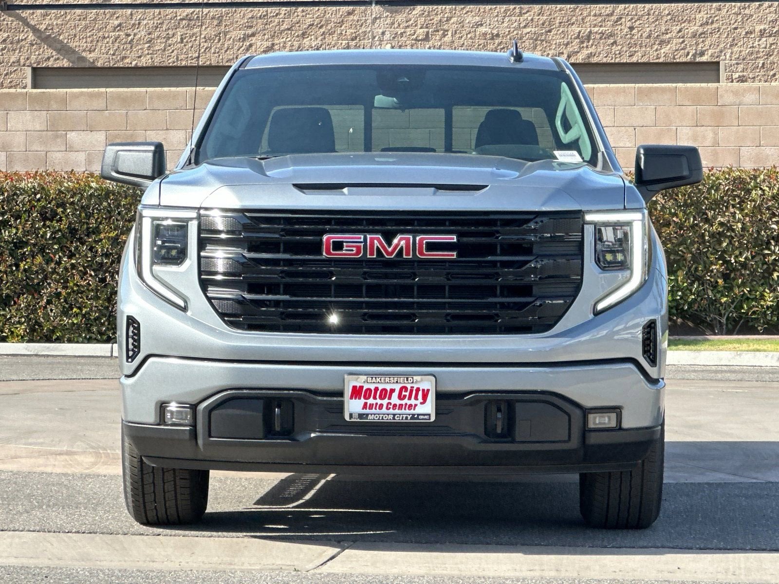 2026 GMC Sierra 1500 Elevation photo 3