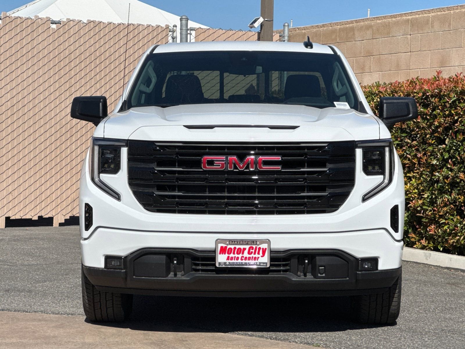 2026 GMC Sierra 1500 Elevation photo 3