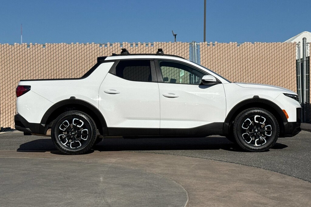 Used 2023 Hyundai Santa Cruz SEL Premium Truck