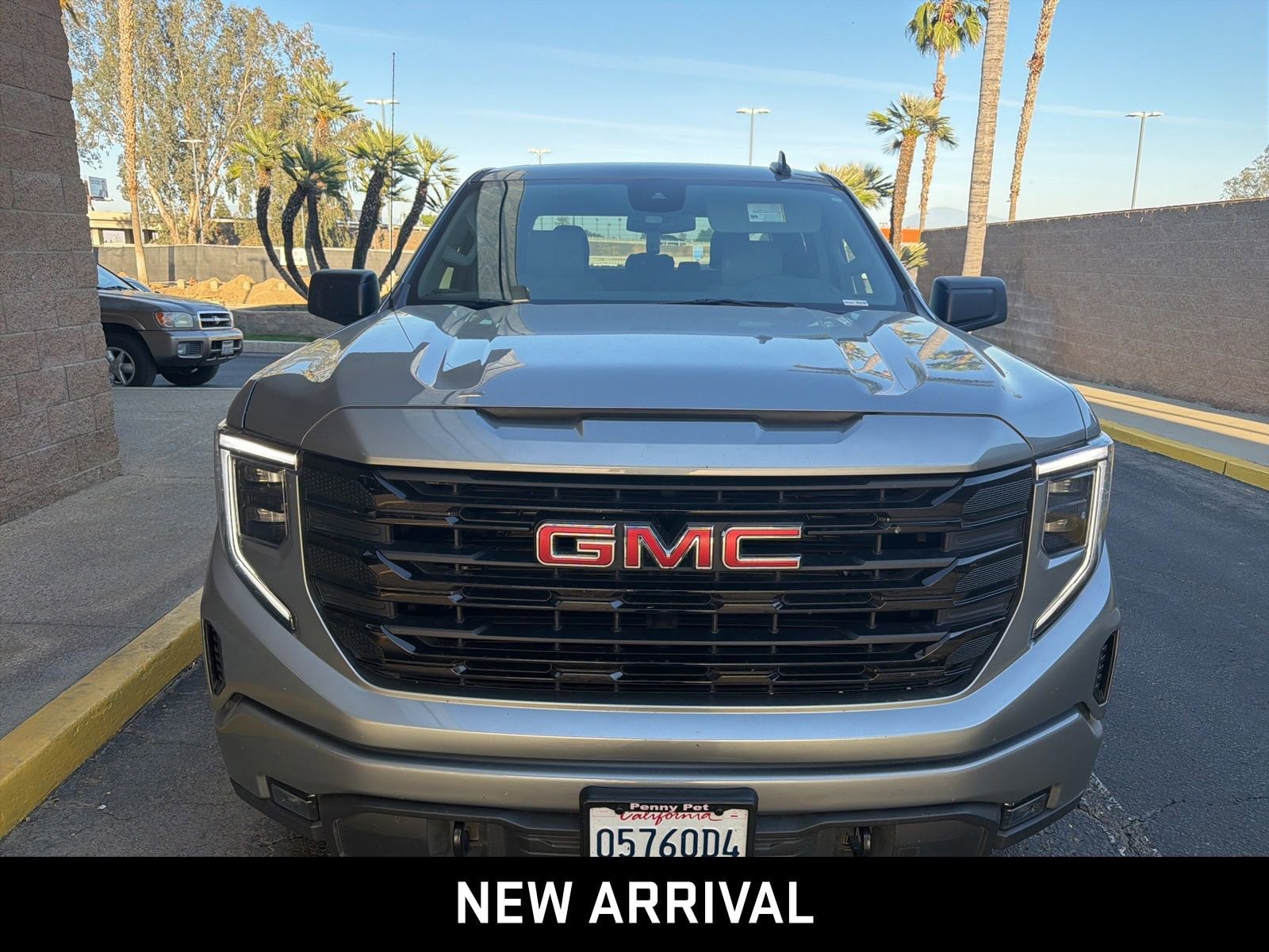 2025 GMC Sierra 1500 Elevation photo 2