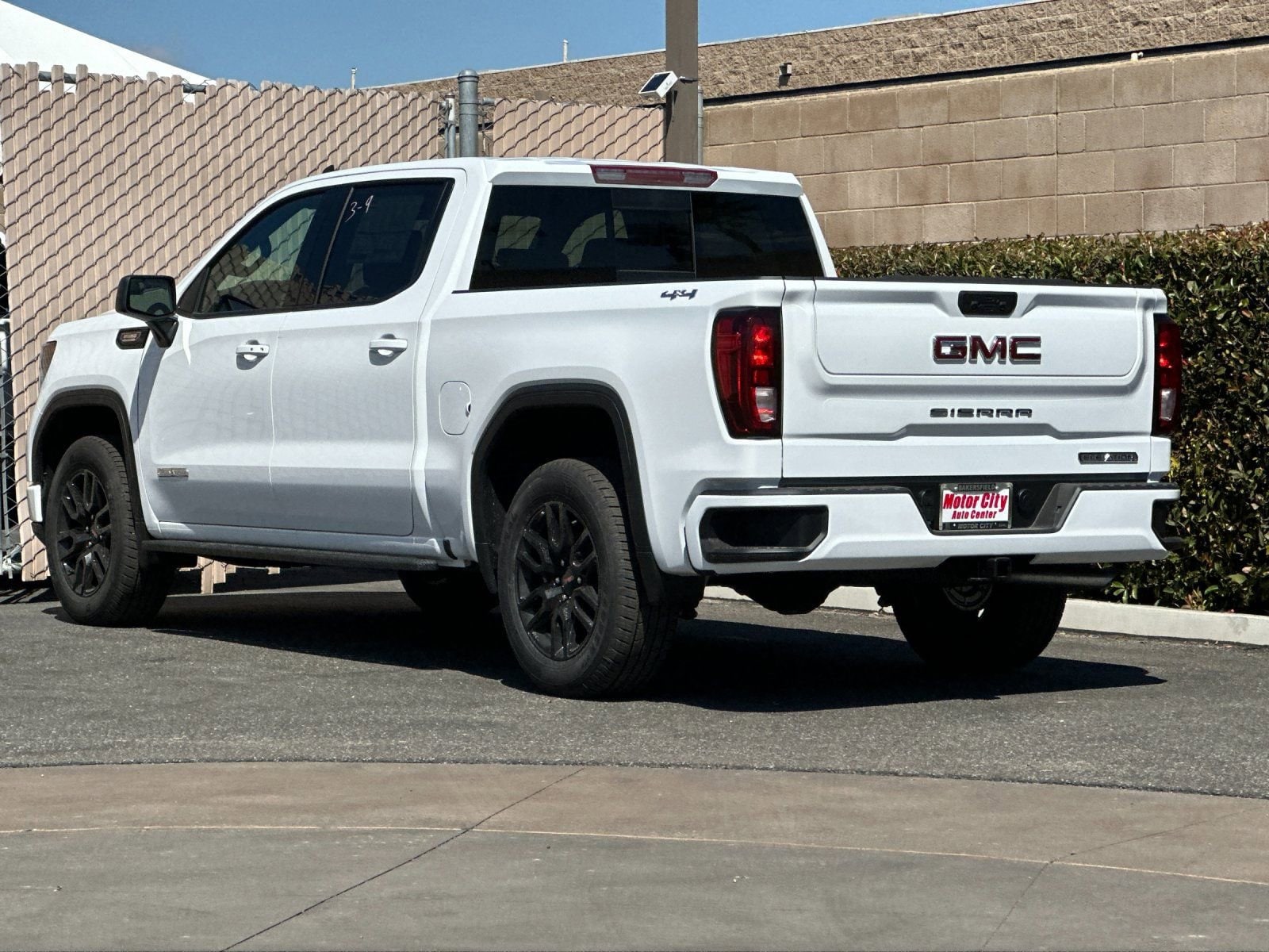 2026 GMC Sierra 1500 Elevation photo 4