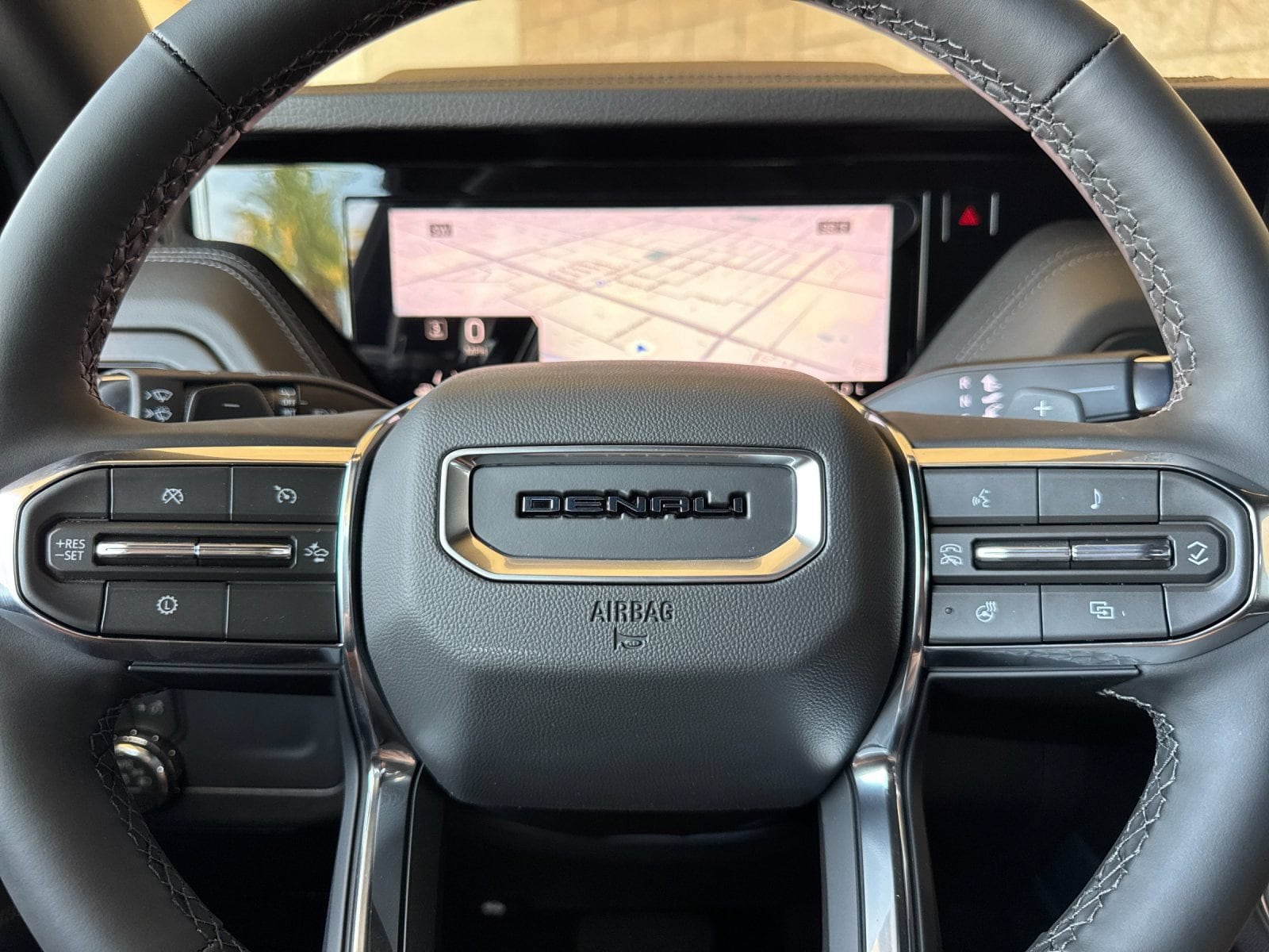 2026 GMC Yukon XL Denali - Photo 21