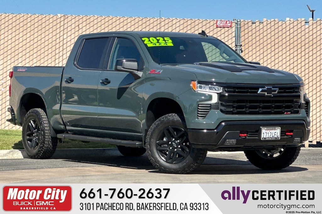 Used 2025 Chevrolet Silverado 1500 LT Trail Boss Truck Crew Cab