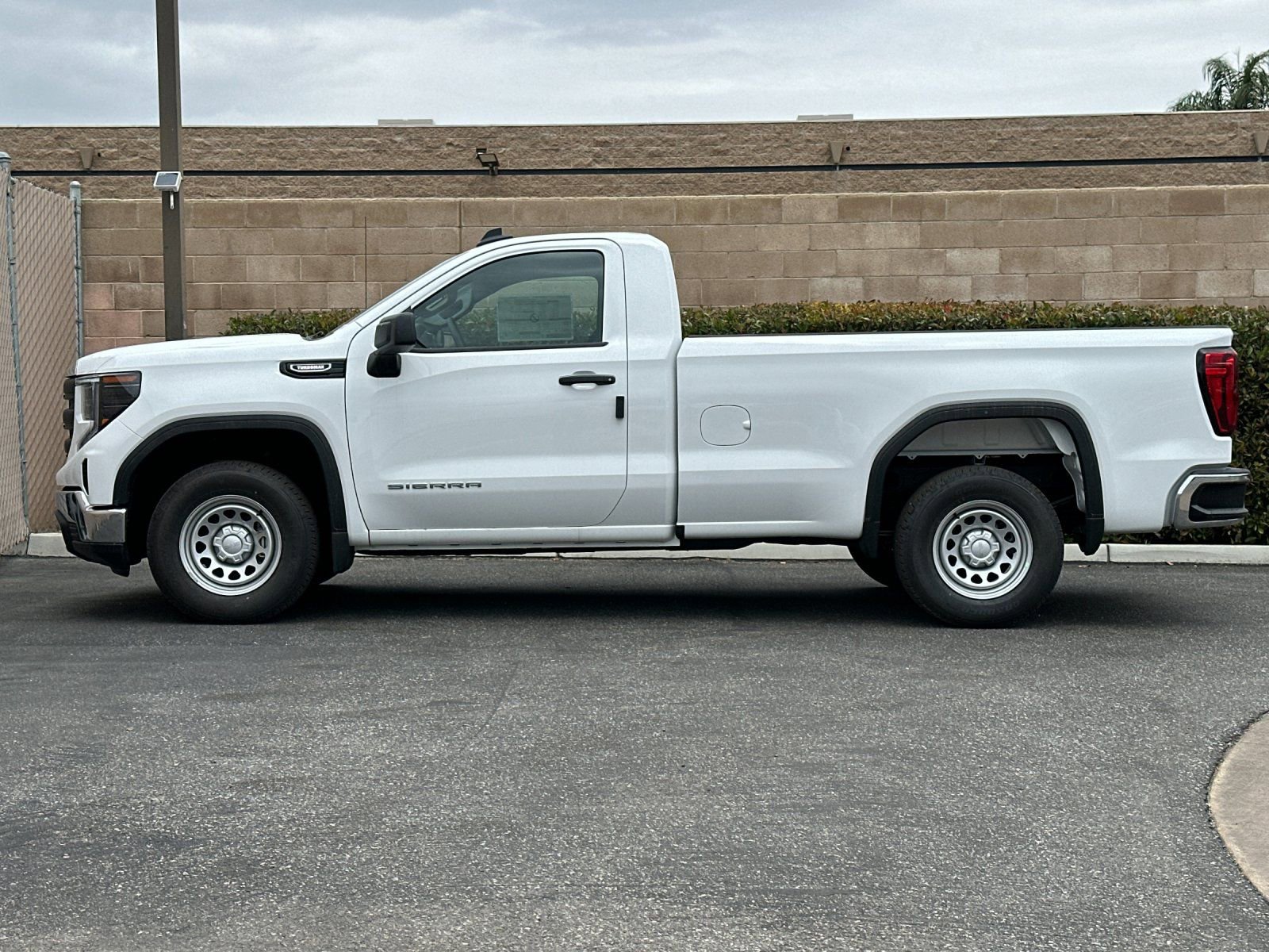 2026 GMC Sierra 1500 Pro photo 5