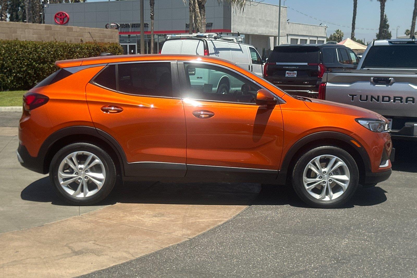 2023 Buick Encore GX Preferred photo 3