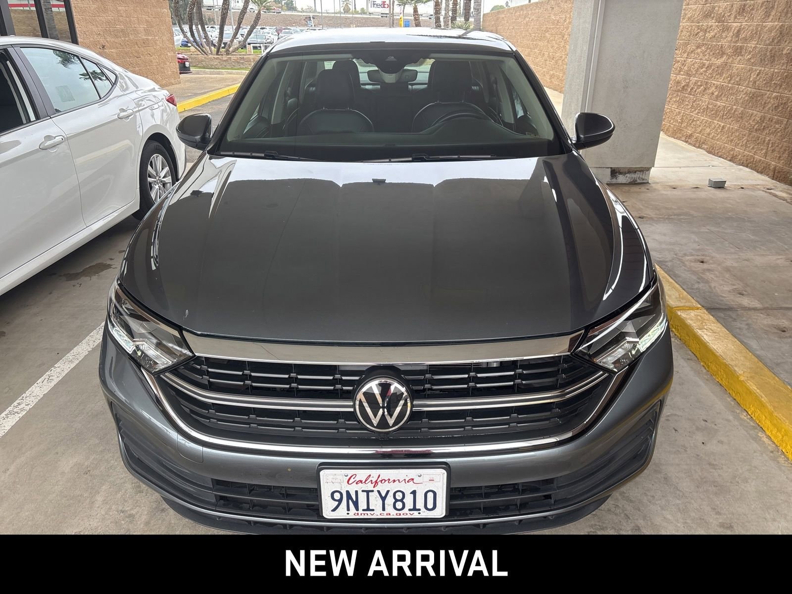 2024 Volkswagen Jetta SE's photo