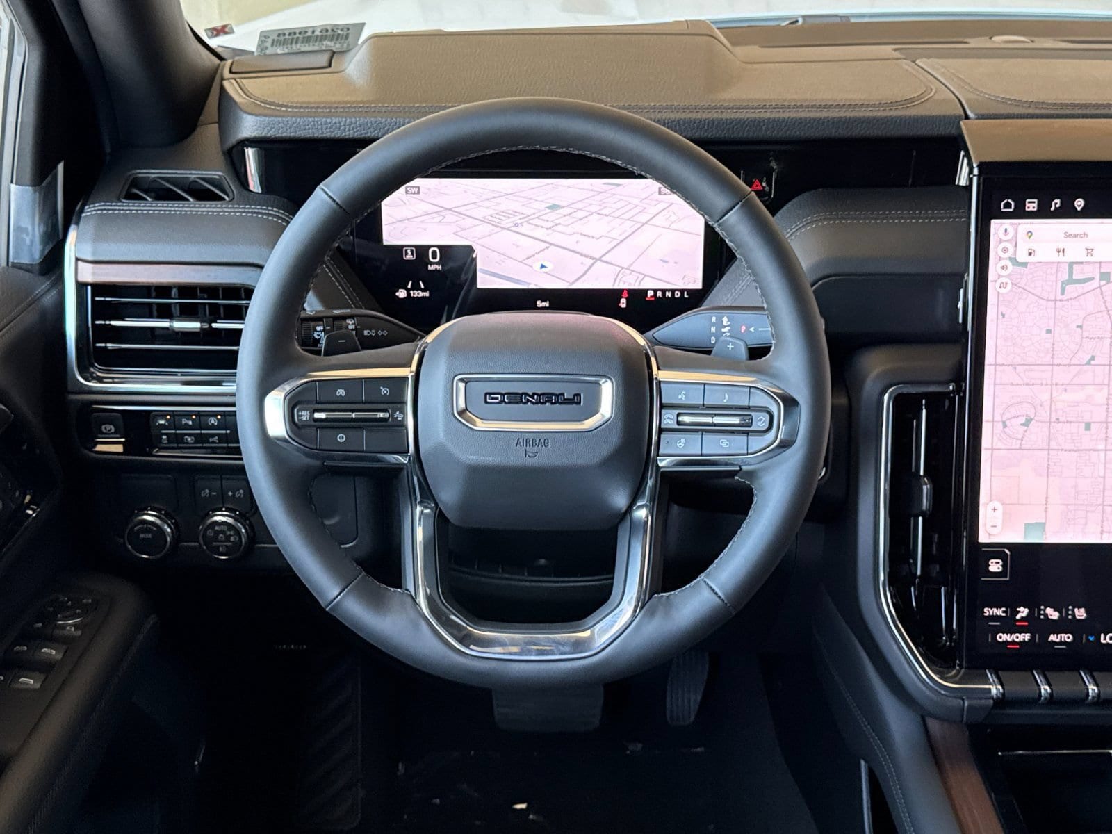 2026 GMC Yukon XL Denali - Photo 13
