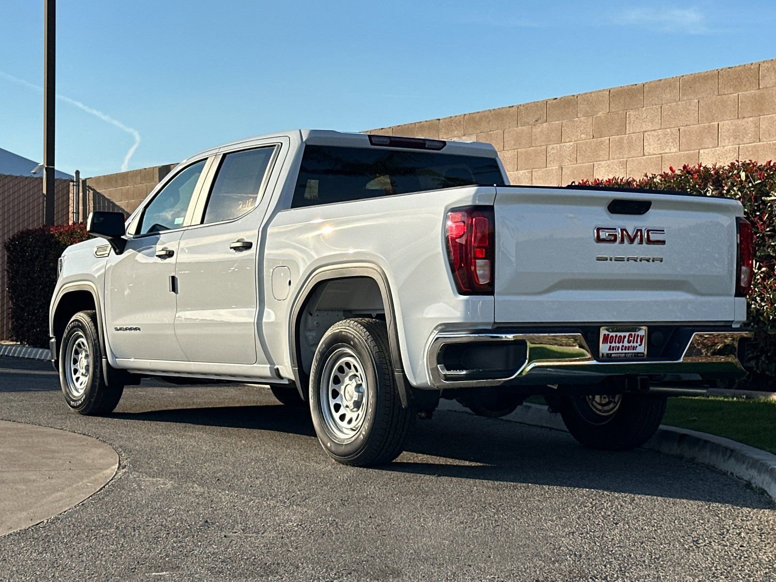 2026 GMC Sierra 1500 Pro photo 4
