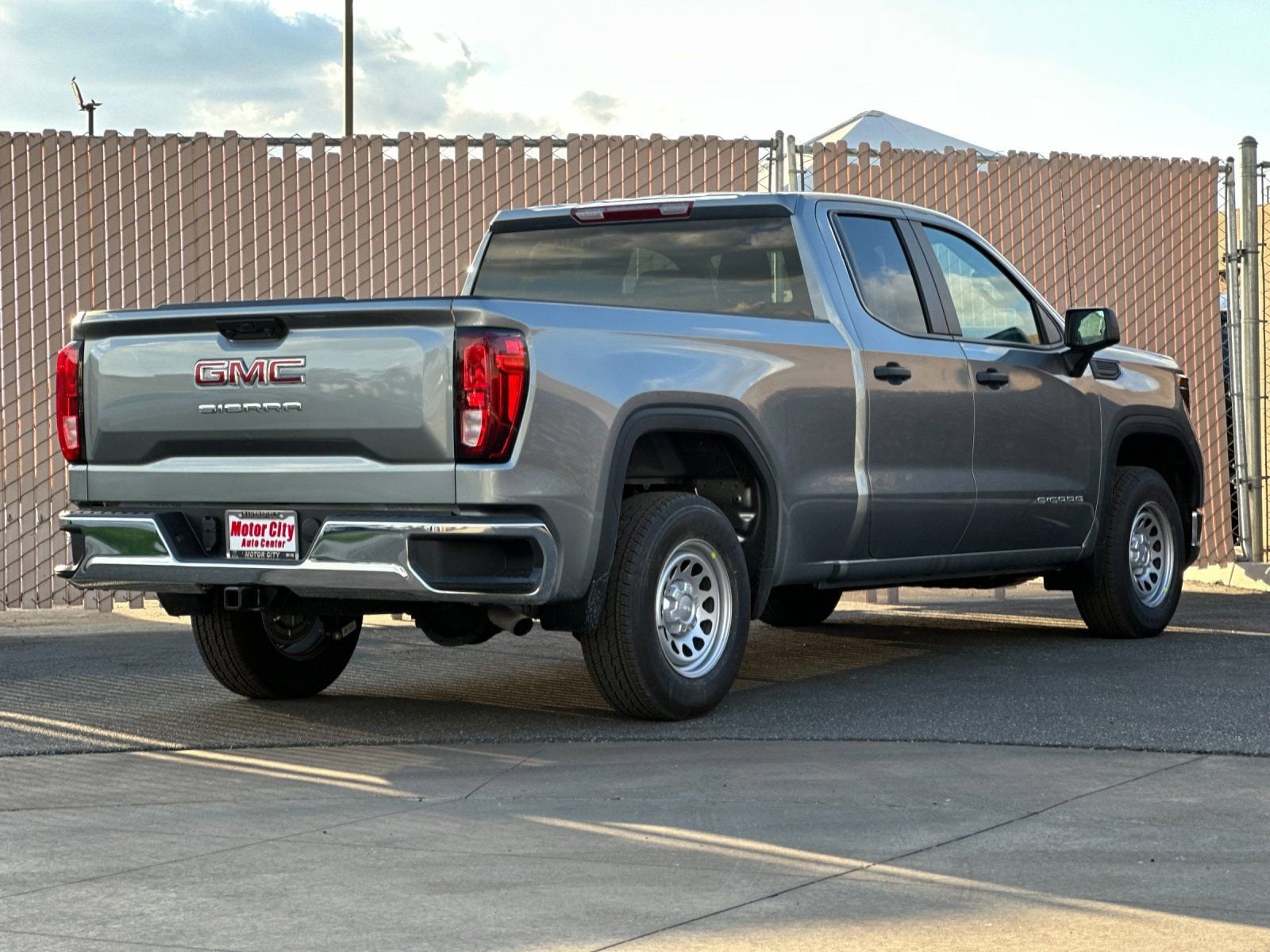 2026 GMC Sierra 1500 Pro photo 2