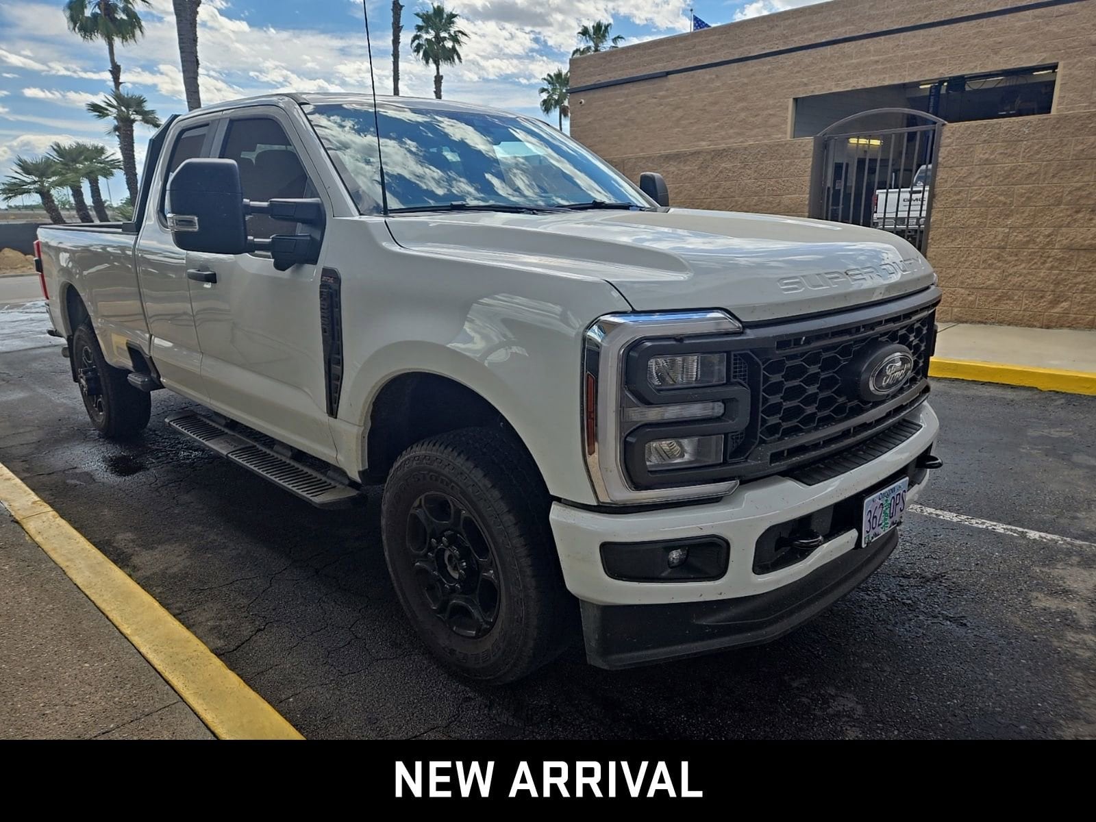 2025 Ford Super Duty F-250 SRW XL photo 3