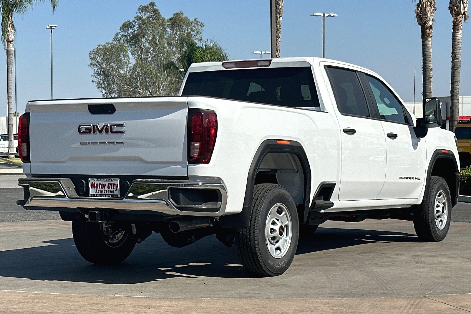 2024 Gmc Sierra 2500 HD Pro photo 3