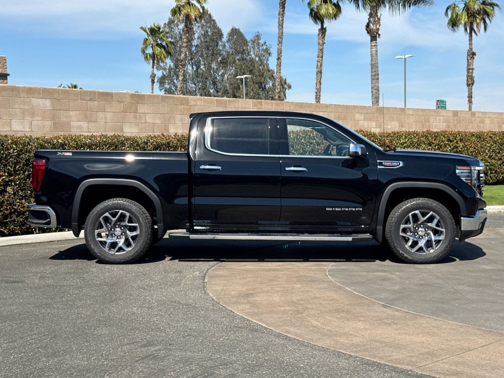 New 2026 GMC Sierra 1500 SLT Truck