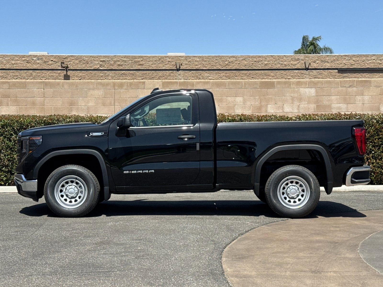 2026 GMC Sierra 1500 Pro photo 5