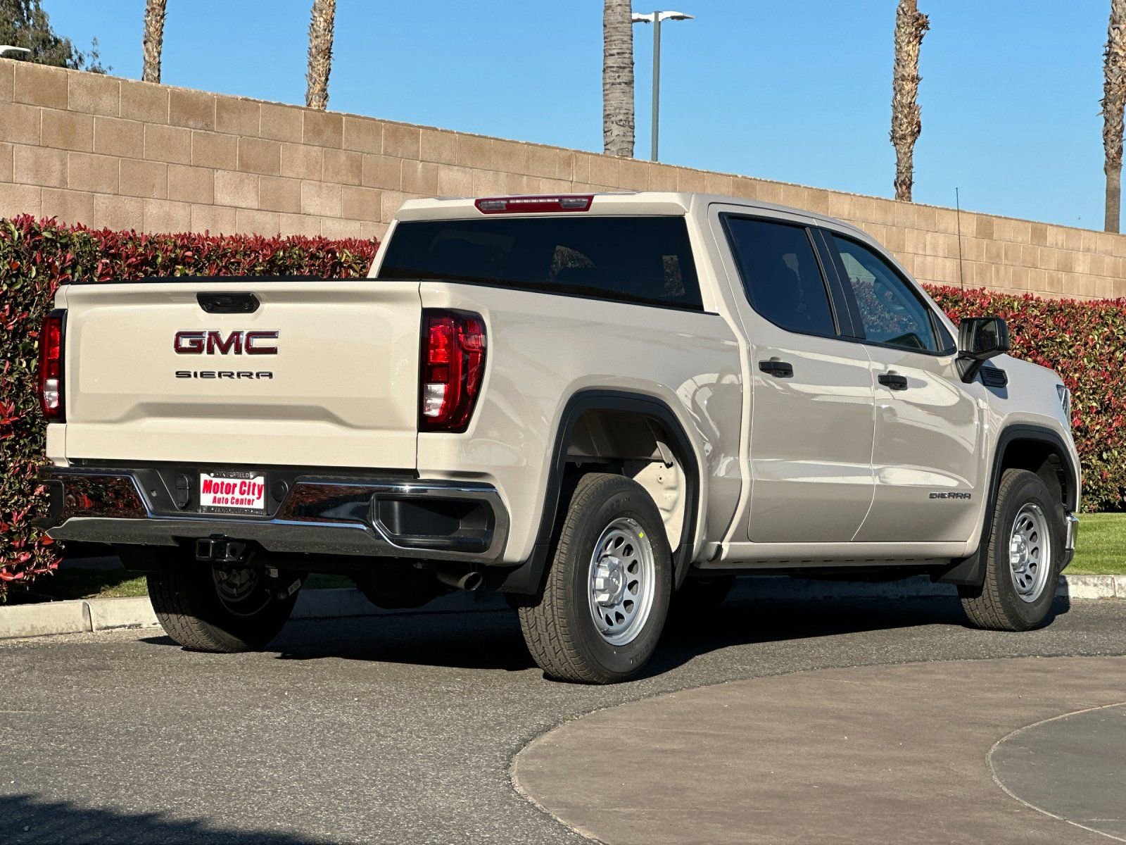 2026 GMC Sierra 1500 Pro photo 2