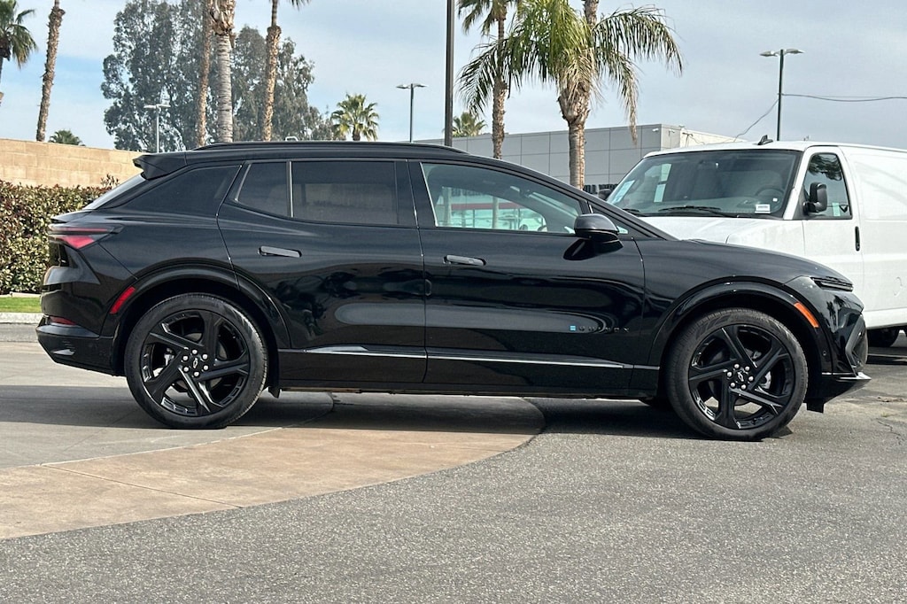 Used 2024 Chevrolet Equinox EV RS SUV