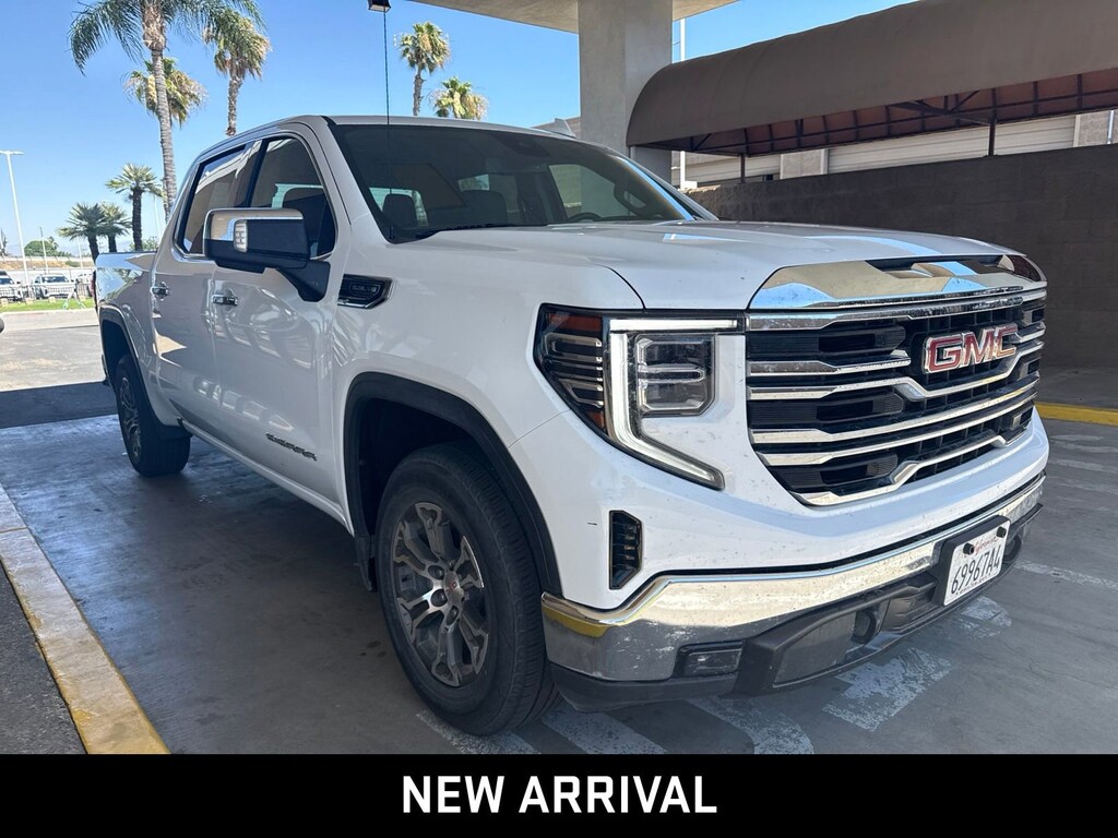 Used 2025 GMC Sierra 1500 SLT Truck