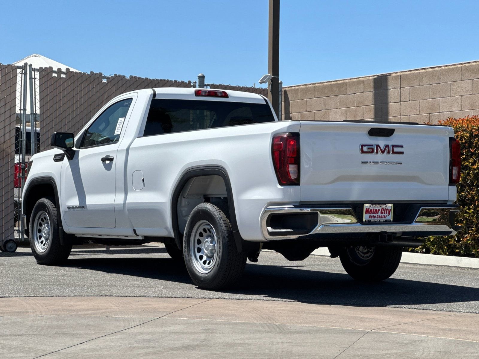 2026 GMC Sierra 1500 Pro - Photo 6