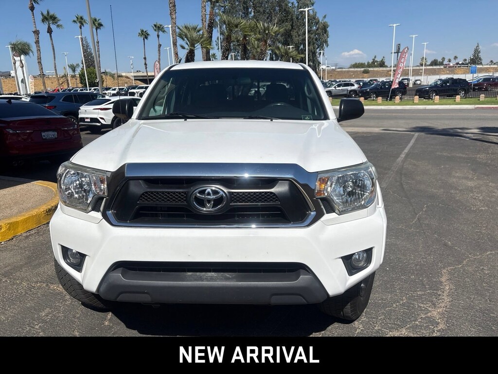 Used 2014 Toyota Tacoma DBL CAB 4WD V6 AT Truck Double Cab