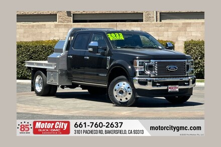 2022 Ford Super Duty F-450 DRW XL Truck Crew Cab