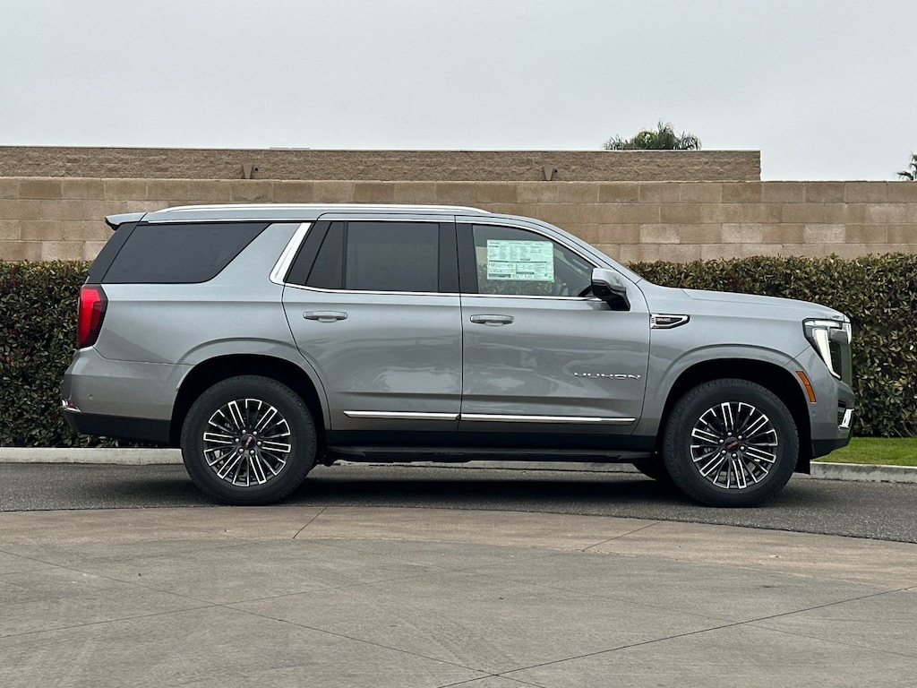 New 2026 GMC Yukon Elevation SUV