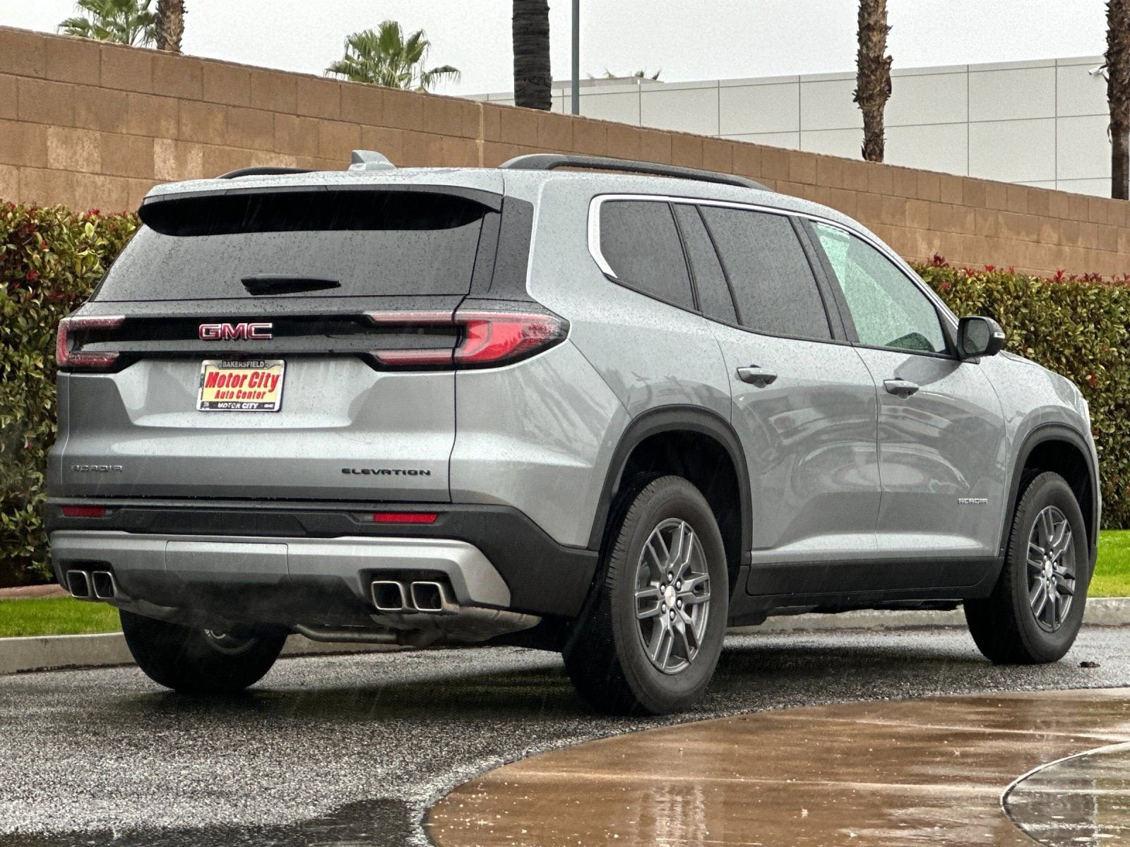 2025 GMC Acadia Elevation - Photo 4