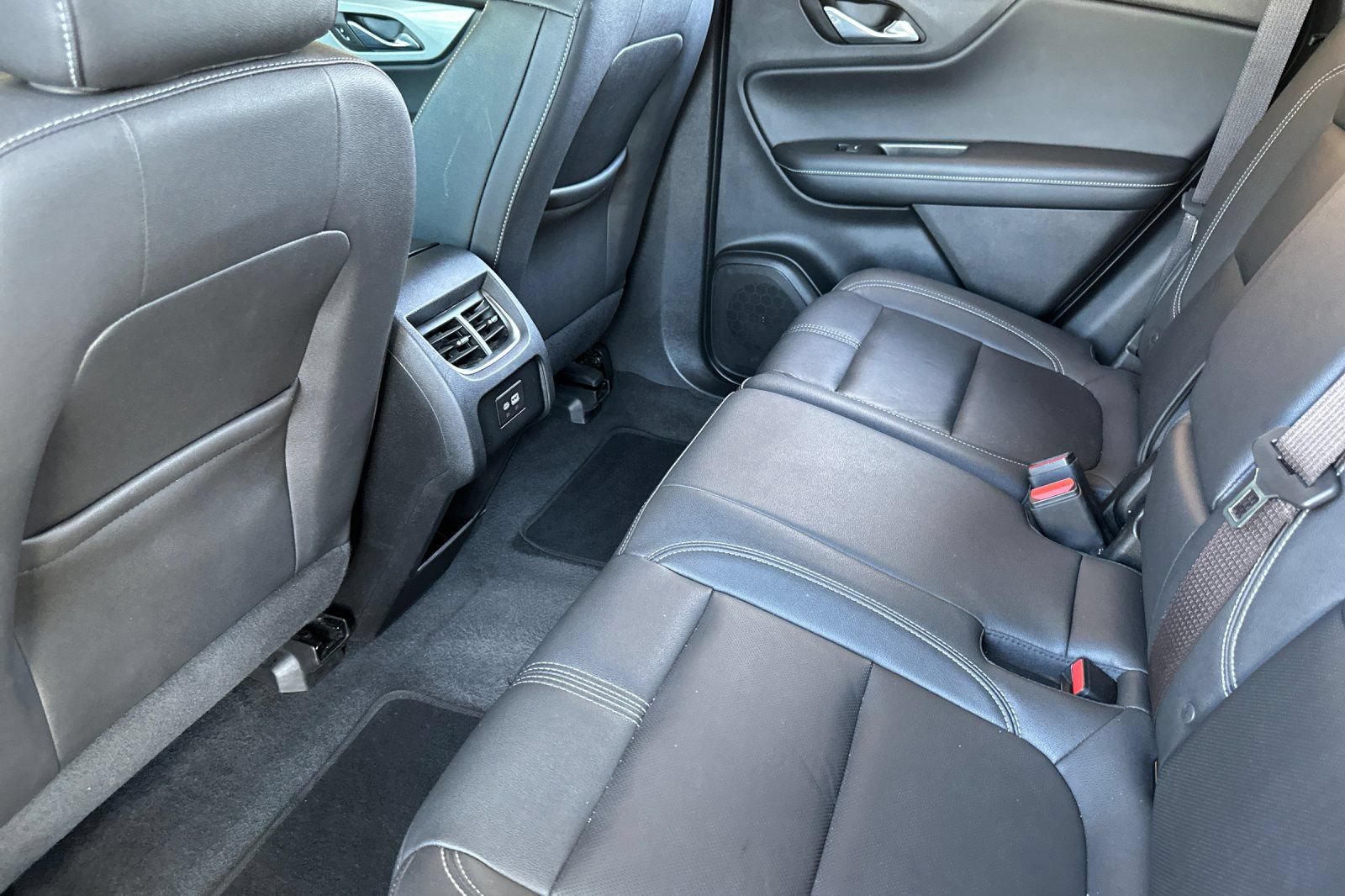 2024 Chevrolet Blazer 3LT - Photo 13