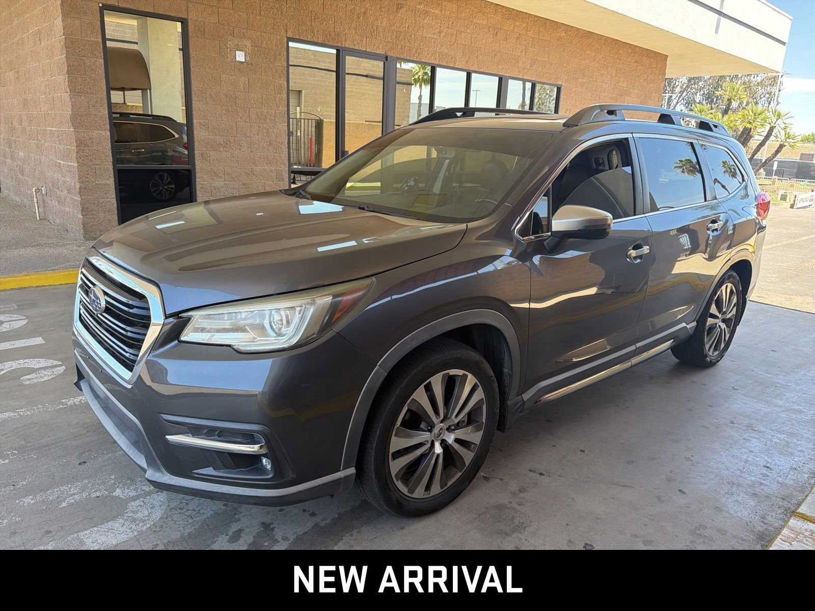 2019 Subaru Ascent Touring's photo