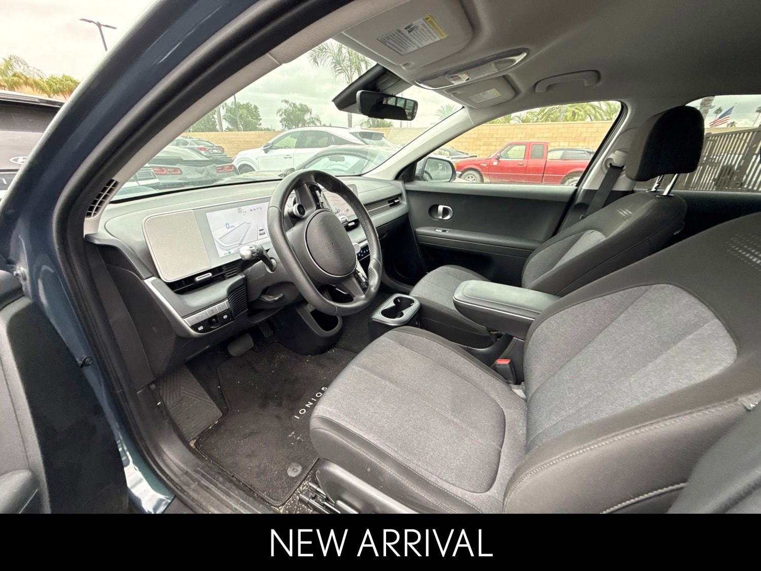 2024 Hyundai IONIQ 5 SEL photo 5
