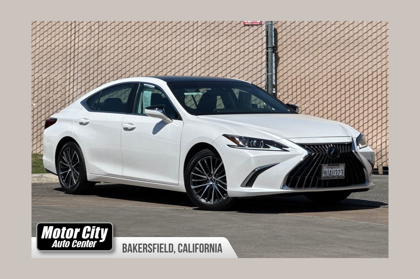 2025 Lexus ES 350 350's photo