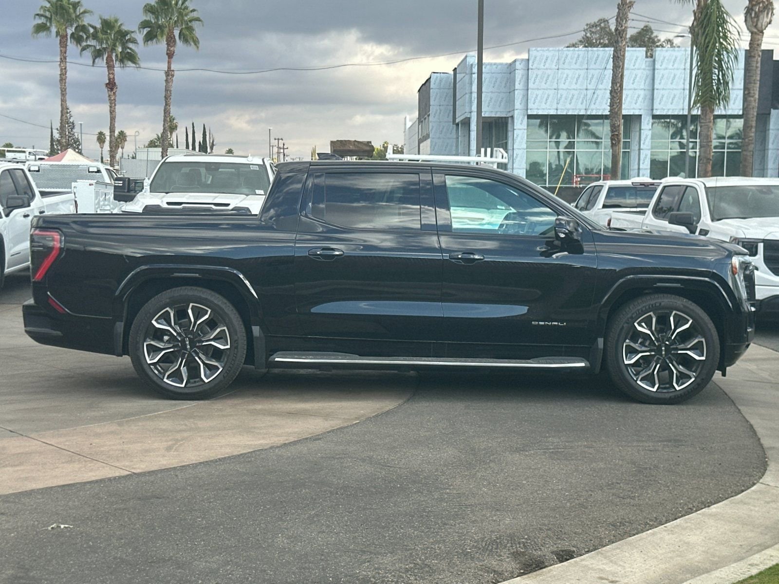 Used 2025 GMC Sierra EV Denali with VIN 1GT10MED1SU408204 for sale in Bakersfield, CA