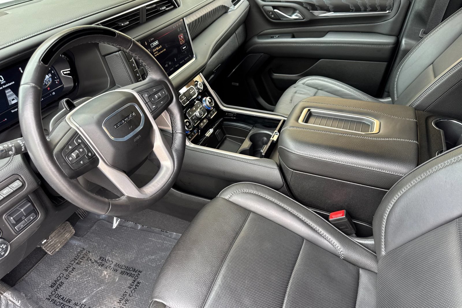 2024 GMC Yukon XL Denali - Photo 10