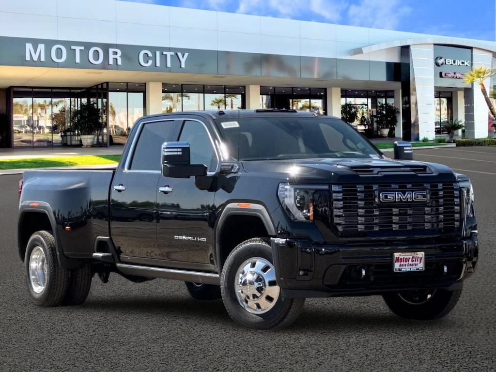 New 2026 GMC Sierra 3500 HD Denali Ultimate DRW Truck