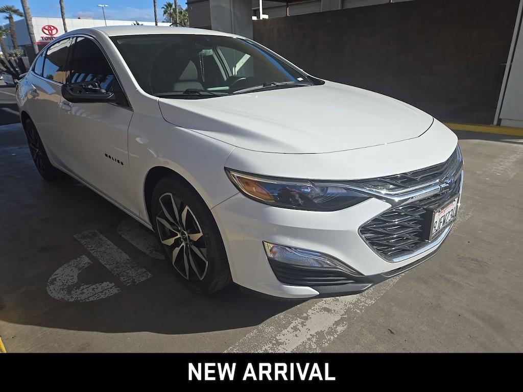 Used 2023 Chevrolet Malibu RS Sedan