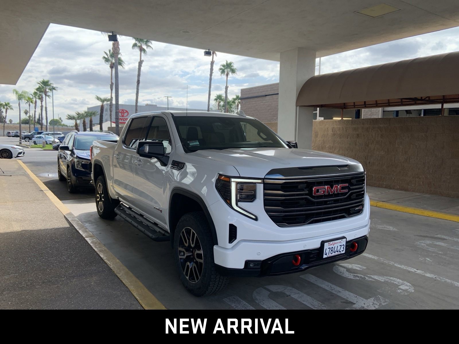 2024 Gmc Sierra 1500 AT4 photo 2