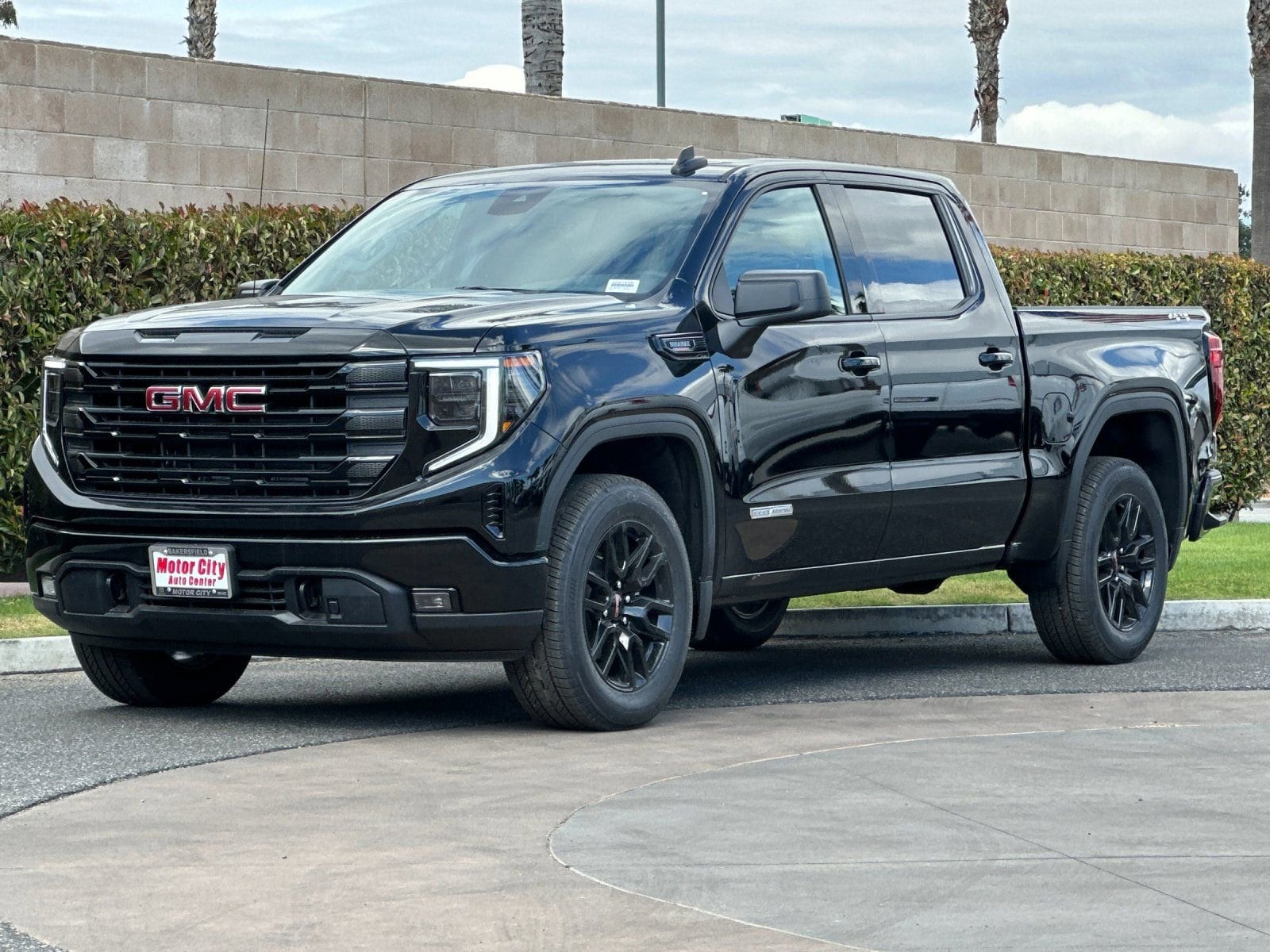 2026 GMC Sierra 1500 Elevation photo 6