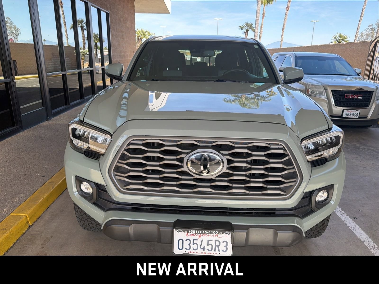 2023 Toyota Tacoma 4WD SR photo 2