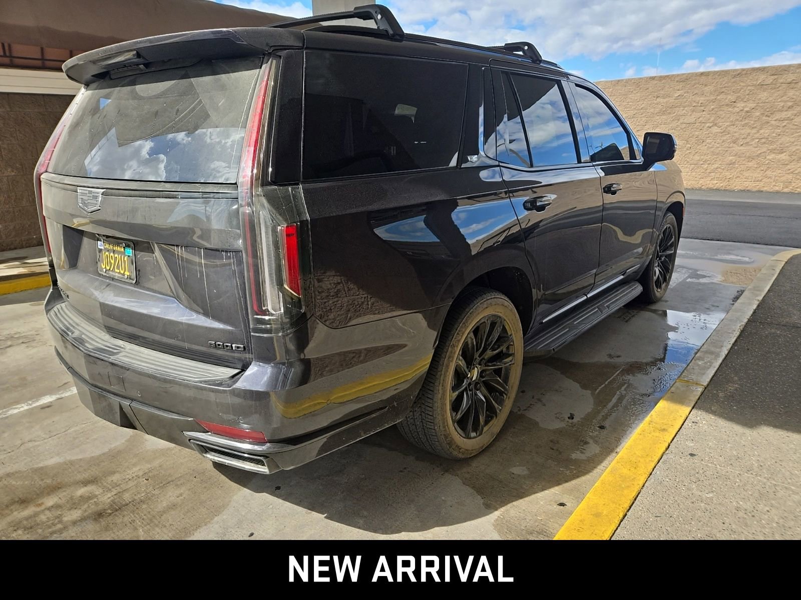 2024 CADILLAC Escalade Sport photo 4