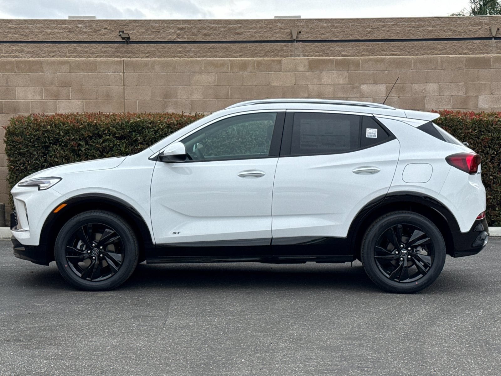 2026 Buick Encore GX Sport Touring - Photo 6