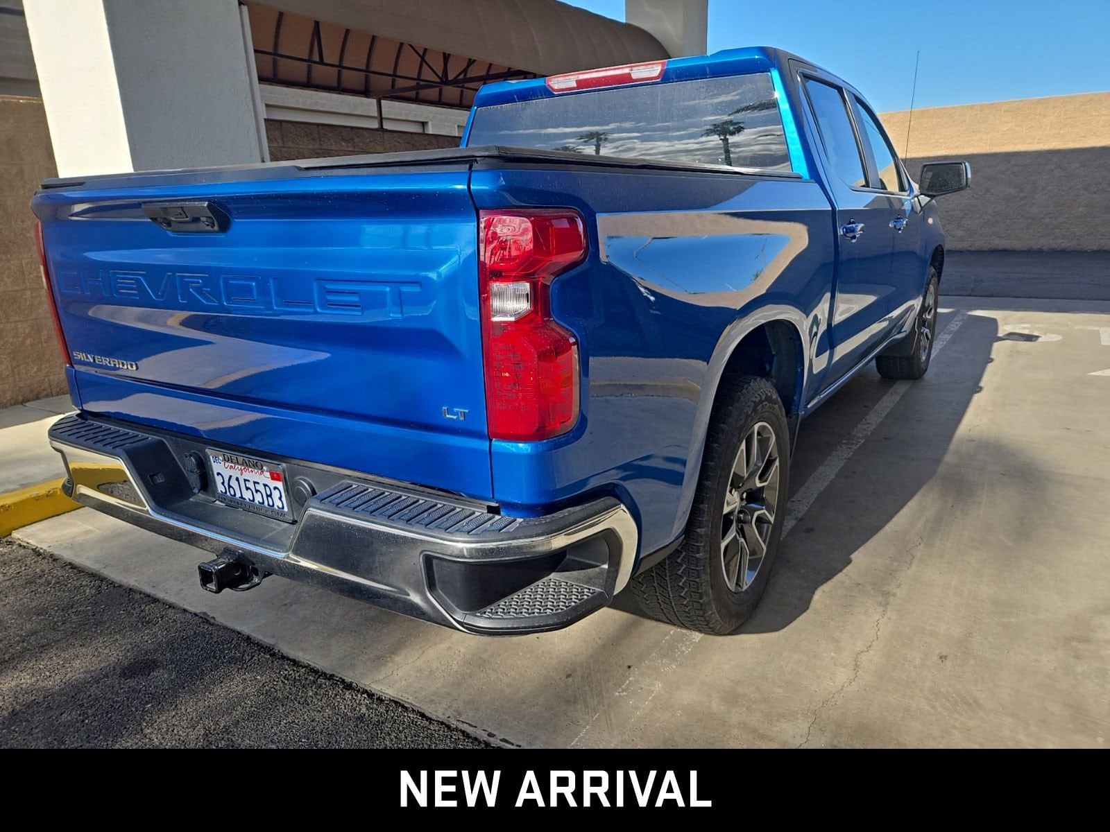 2023 Chevrolet Silverado 1500 LT photo 4