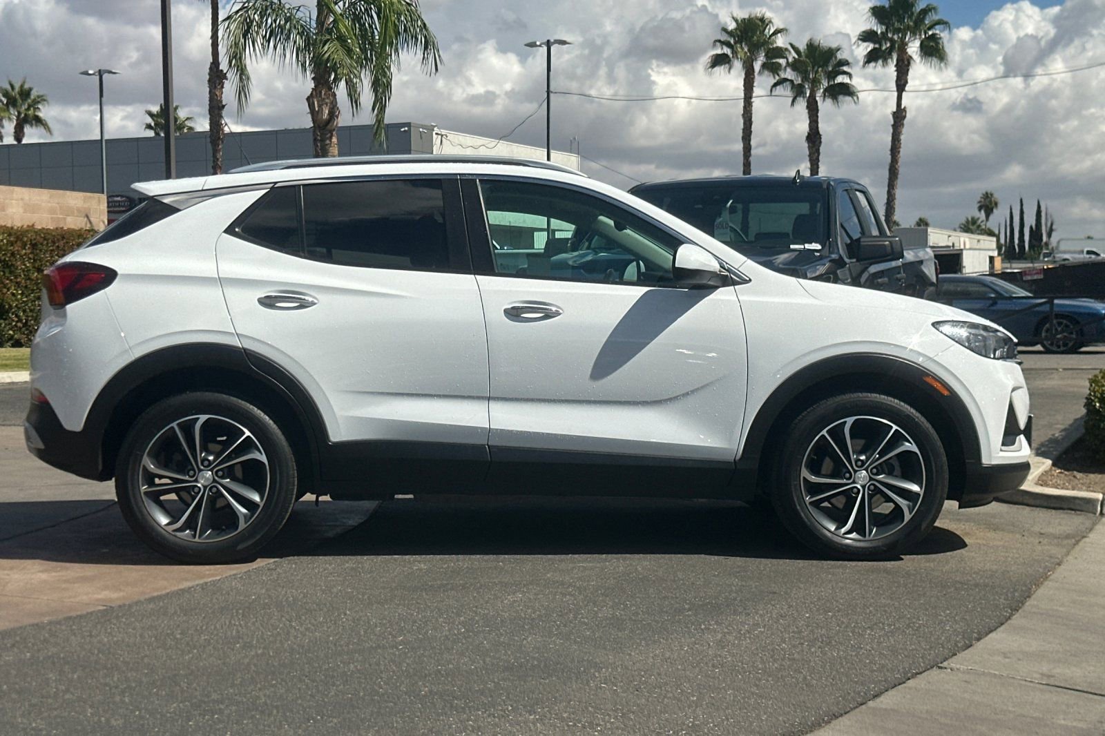 2023 Buick Encore GX Select photo 3