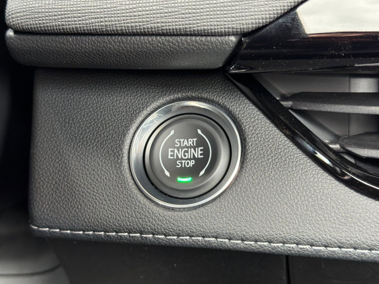 2026 Buick Enclave Sport Touring - Photo 22