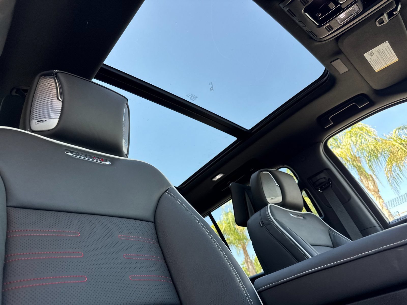 2026 GMC Yukon XL AT4 Ultimate - Photo 18