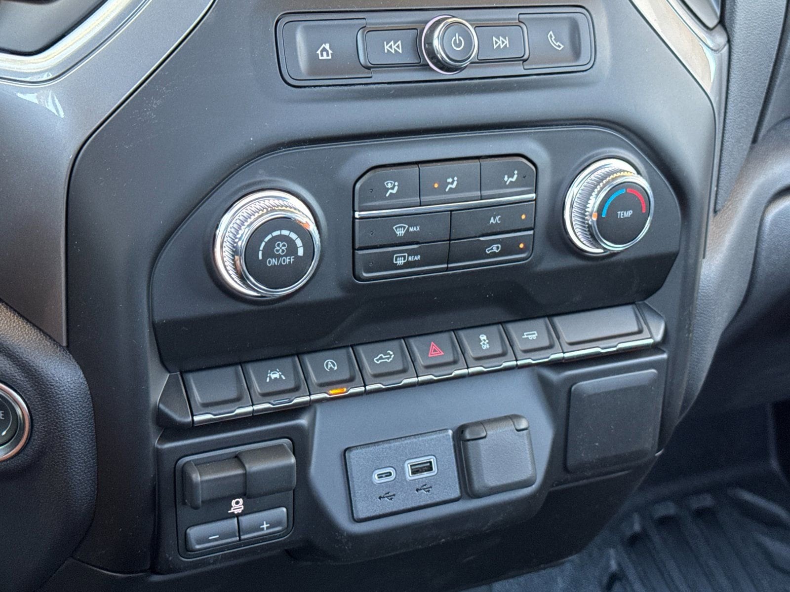 2026 GMC Sierra 1500 Pro - Photo 18